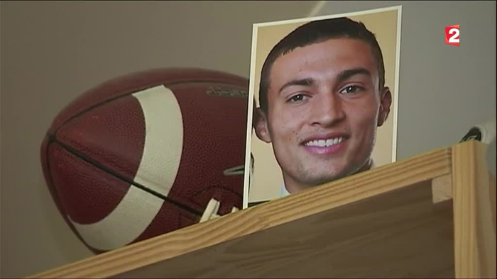 Το δωμάτιο του Quentin από ρεπορτάζ της γαλλικής τηλεόρασης