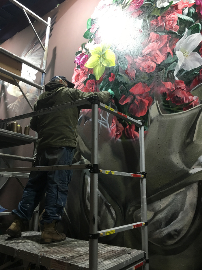 Ο γερμανός γκουρού του γκραφίτι Tasso Maclaim επί τω έργω Ο γερμανός γκουρού του γκραφίτι Tasso Maclaim επί τω έργω