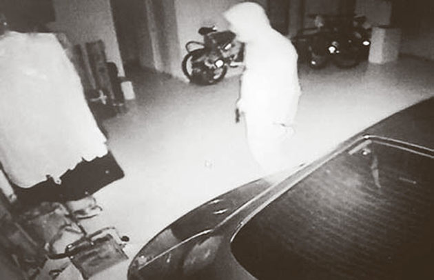  Η συμμορία που κλέβει σπίτια διασήμων επί τω έργω  