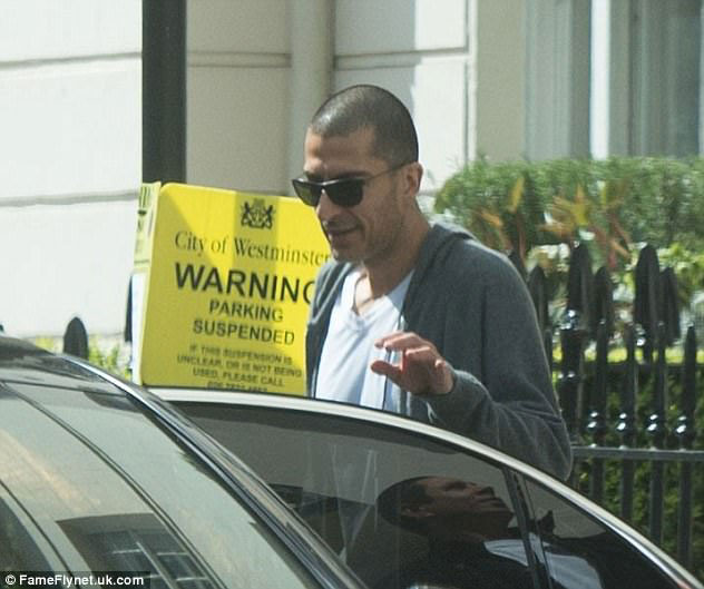 Αγνώριστη η άλλοτε σέξι τραγουδίστρια