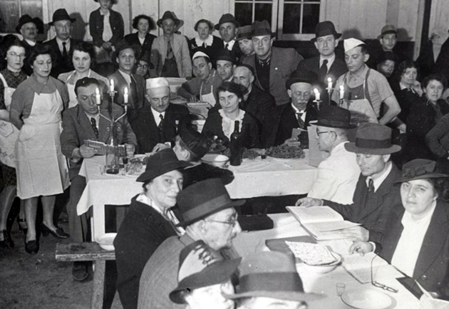 Εβραίοι πρόσφυγες στην Σανγκάη