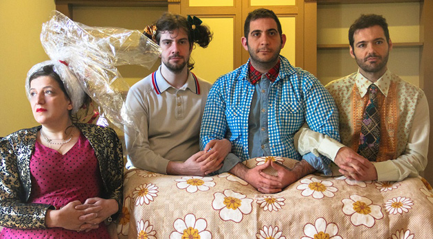 «Μπαμπά χορεύεις;» στο Δημοτικό Θέατρο Πειραιά «Μπαμπά χορεύεις;» Δημοτικό Θέατρο Πειραιά, Ακύλλας Καραζήσης, Μάρθα Φριτζήλα