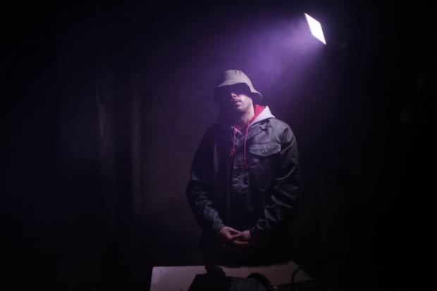 O Λόγος Απειλή σε πειρατικούς σταθμούς O Λόγος Απειλή σε πειρατικούς σταθμούς