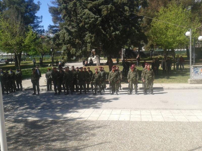 Ράγισαν καρδιές στην κηδεία του Ταγματάρχη Δημοσθένη Γούλα