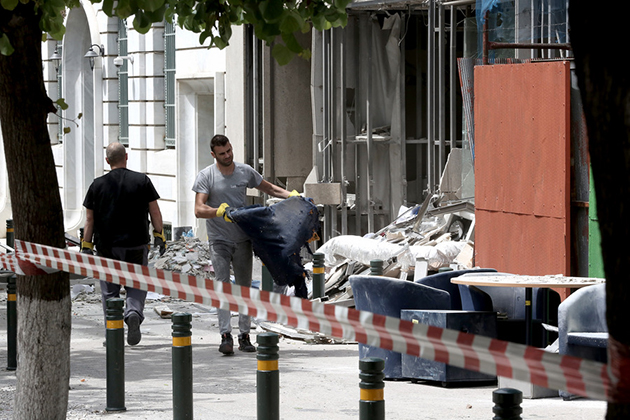 EUROBANK ΕΚΡΗΞΗ ΒΟΜΒΑΣ	