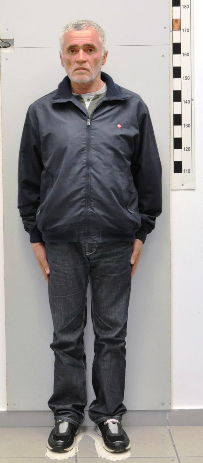 (επ) POPA (ον) IONEL (επ) POPA (ον) IONEL