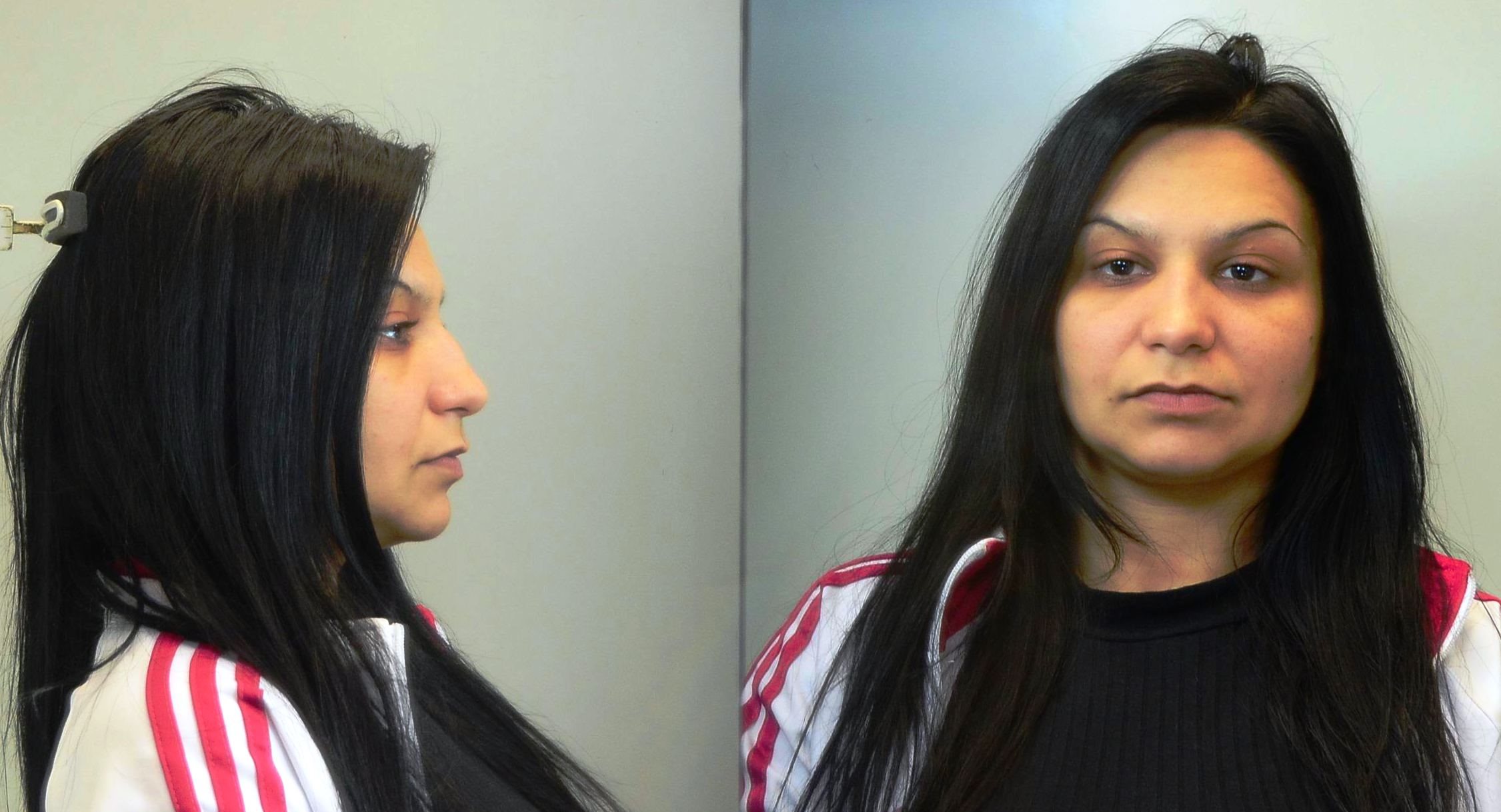 (επ.) VISEAN (ον.) ADRIANA (επ.) VISEAN (ον.) ADRIANA