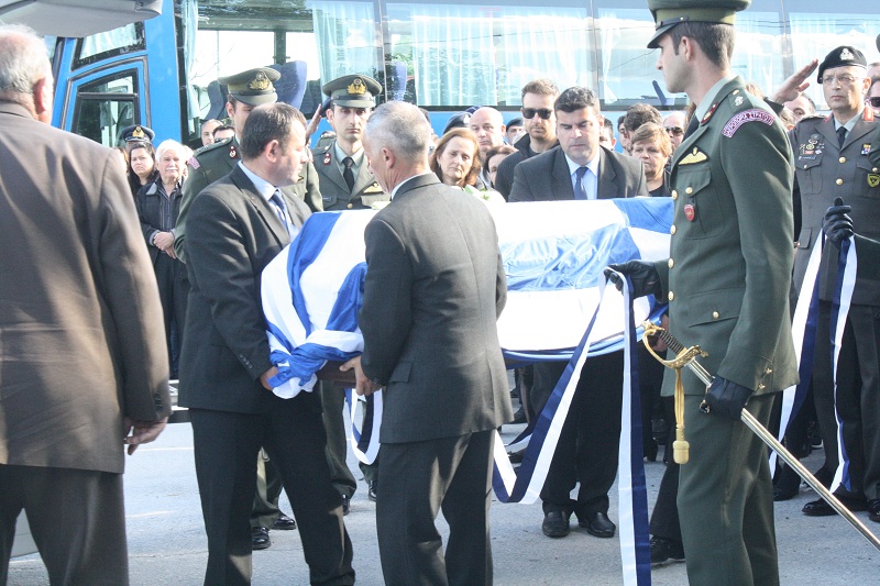 κηδεία Κώστα Χατζή