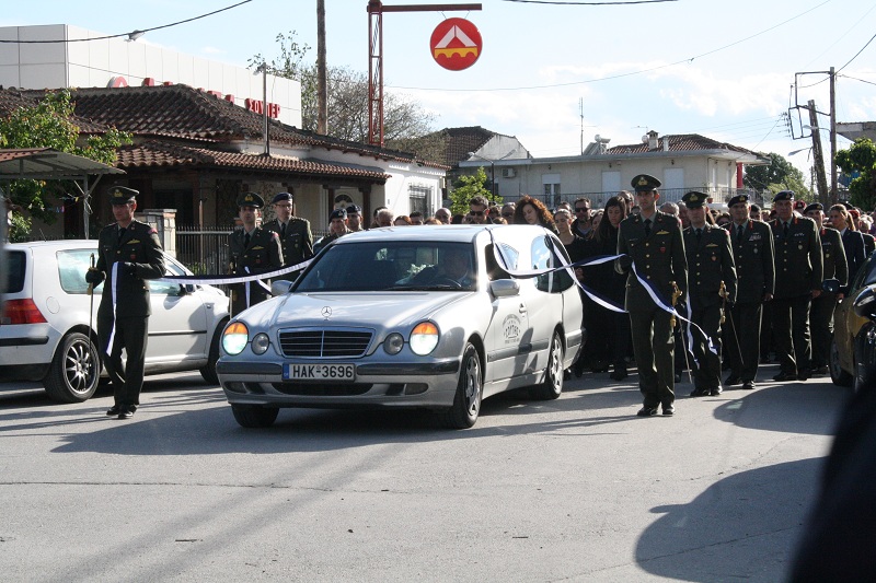κηδεία Κώστα Χατζή
