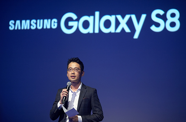 Λαμπερό πάρτυ για την πρεμιέρα του Samsung Galaxy S8 στην Ελλάδα Λαμπερό πάρτυ για την πρεμιέρα του Samsung Galaxy S8 στην Ελλάδα