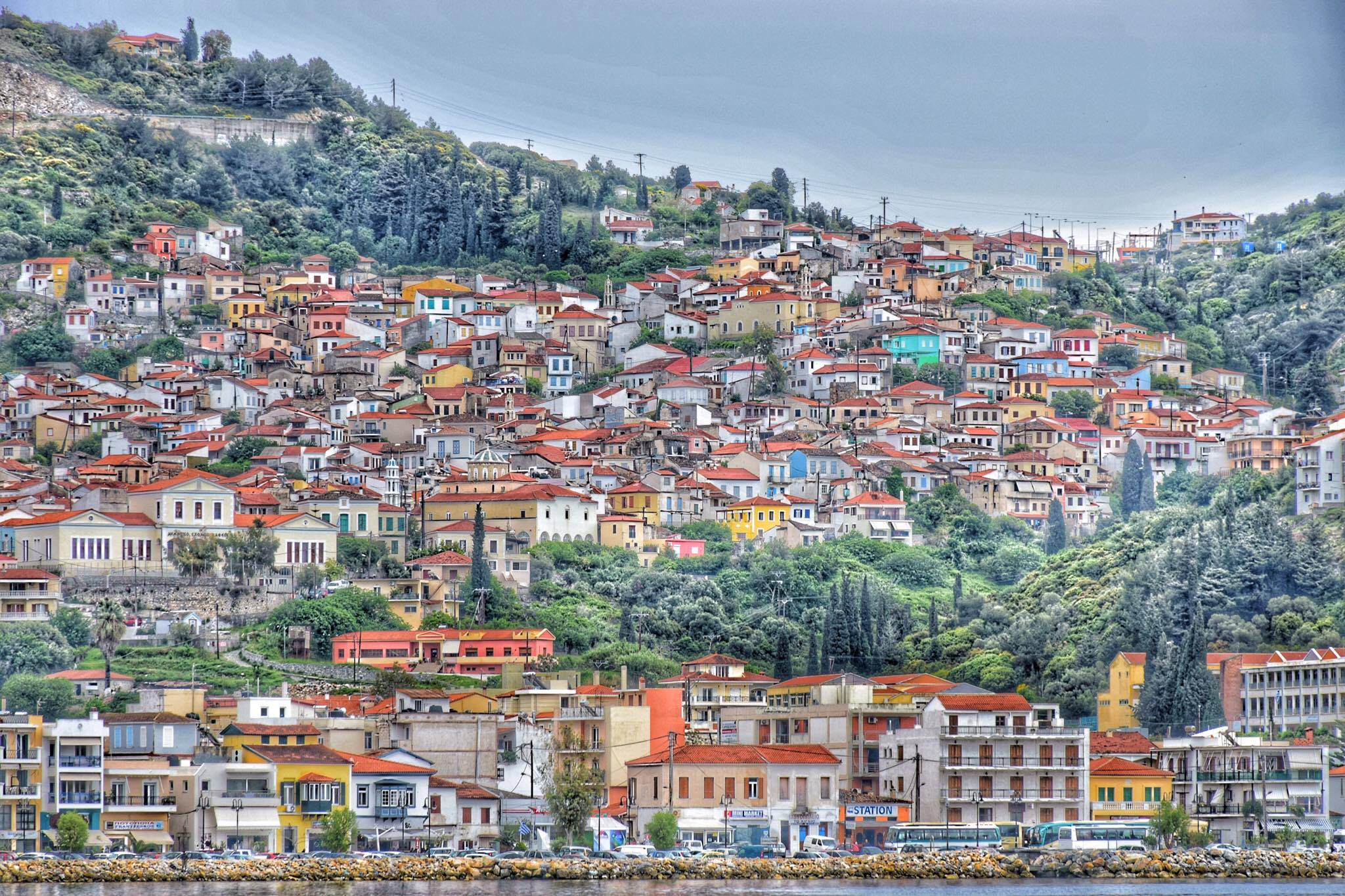 © Mirsini Katsiavara / Βαθύ Σάμου