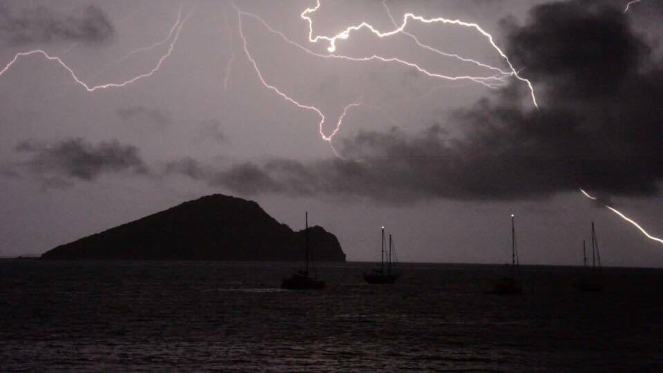 © Theodora Nektaria ParaChi / Λίμνη Κερίου, Ζάκυνθος