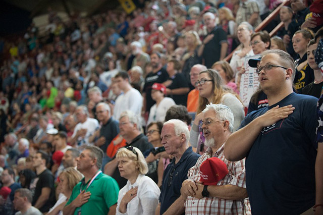 Ο Τραμπ γιόρτασε τις πρώτες 100 μέρες του στον Λευκό Οίκο 