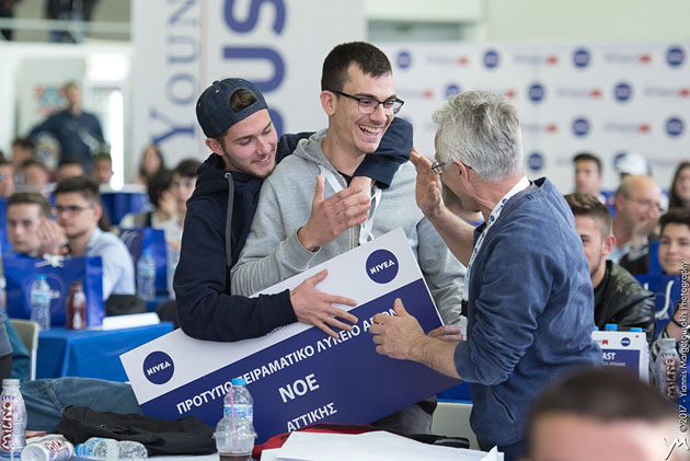 Όσα είδαμε στον τελικό του Young Business Talents με νικητή το 2ο ΓΕΛ Γιαννιτσών, που θα εκπροσωπήσει την Ελλάδα στον Ευρωπαϊκό τελικό Όσα είδαμε στον τελικό του Young Business Talents με νικητή το 2ο ΓΕΛ Γιαννιτσών, που θα εκπροσωπήσει την Ελλάδα στον Ευρωπαϊκό τελικό