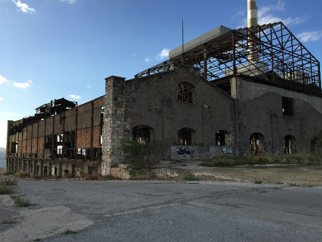 Στο εγκαταλελειμμένο ξενοδοχείο Acropol και την εξαφανισμένη Ομόνοια του φετινού Fast Forward Festival 