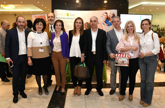  οι κ.κ. Αριστοτέλης Τσιουμπλέκος, Διευθυντής Λειτουργιών ΙΑΣΩ Παίδων & ΜΕΝΝ, Αικατερίνη Αγραφιώτου, Παιδίατρος, Διευθύντρια Β’ Παιδιατρικής Κλινικής ΙΑΣΩ Παίδων, Δημήτριος Κωνσταντίνου, Παιδίατρος – Νεογνολόγος, Διευθυντής ΜΕΝΝ ΙΑΣΩ, Προκοπία Διαλυνά, Παιδίατρος, Αναπληρώτρια Διευθύντρια Β΄ Παιδιατρικής Κλινικής ΙΑΣΩ Παίδων, Παρασκευή Μαγγίνα, Παιδίατρος, Επιμελήτρια Α’ Παιδιατρικής Κλινικής ΙΑΣΩ Παίδων, Ζώης Καραμπέτσος, Παιδίατρος, Υποδιευθυντής Α΄ Παιδιατρικής Κλινικής ΙΑΣΩ Παίδων, Γεώργιος