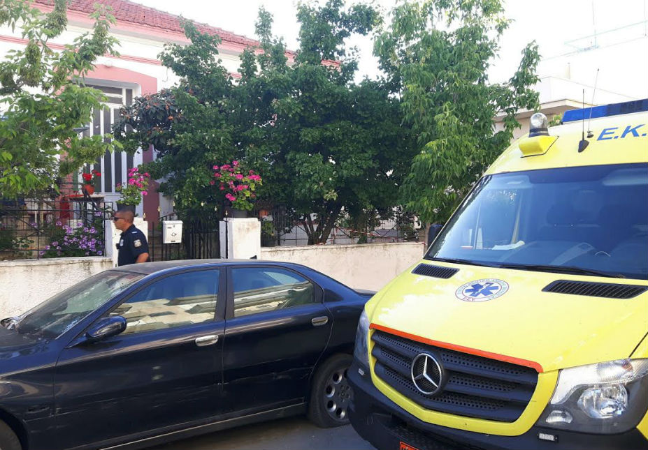  Καβγάδισαν και τον σκότωσε με τσεκούρι 