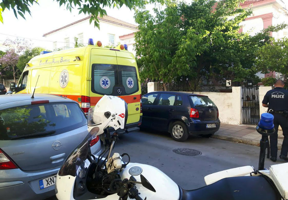  Καβγάδισαν και τον σκότωσε με τσεκούρι 