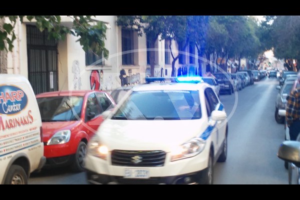  Καβγάδισαν και τον σκότωσε με τσεκούρι 