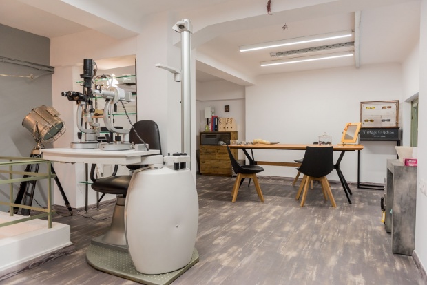 Οφθαλμός, Στοά Νικολούδη ©Θανάσης Καρατζάς Οφθαλμός, Στοά Νικολούδη ©Θανάσης Καρατζάς