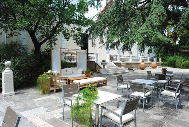 Κήπος Μουσείου Γουλανδρή Φυσικής Ιστορίας Museum Caf