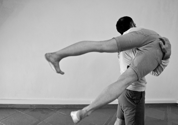 Το movement lab eXchange «Η κιναισθητική νοημοσύνη του σώματος» παρουσιάζει το νέο έργο «Η ακαθόριστη κίνηση της ύπαρξης #1 & #2»