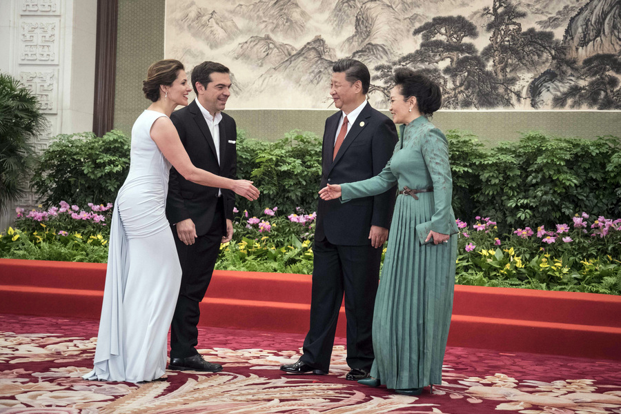 Περιστέρα Μπαζιάνα - Αλέξης Τσίπρας Περιστέρα Μπαζιάνα - Αλέξης Τσίπρας