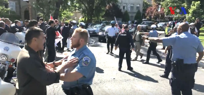 Αιματηρά επεισόδια έξω από την τουρκική πρεσβεία στις ΗΠΑ