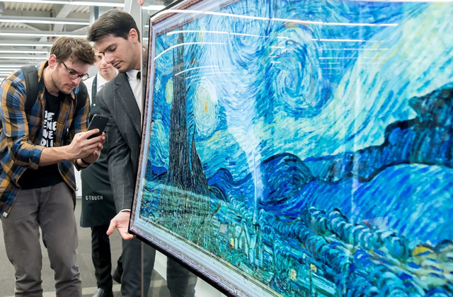 Η Κωτσόβολος, η No1 εταιρεία ηλεκτρικών και ηλεκτρονικών ειδών, συνεπής απέναντι στους καταναλωτές, τήρησε την υπόσχεση που έδωσε στην έκθεση τεχνολογίας “Thanks To Tech” και έφερε για μια ακόμα φορά το αύριο της τεχνολογίας σήμερα!