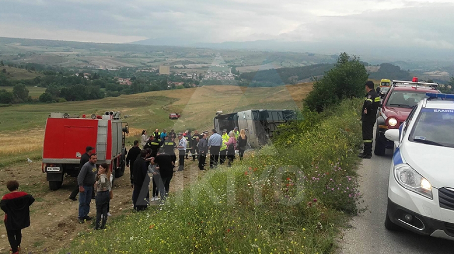 το σημείο όπου το σχολικό λεωφορείο συγκρούστηκε φορτηγό