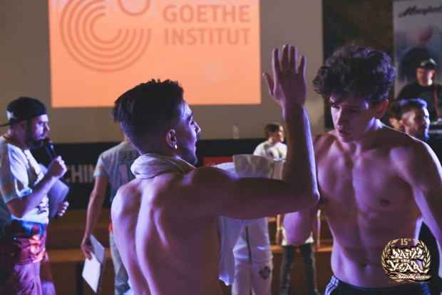 O Onel εκπροσωπεί ξανά την Ελλάδα στο Red Bull BC One-Last Chance Cypher O Onel εκπροσωπεί ξανά την Ελλάδα στο Red Bull BC One-Last Chance Cypher