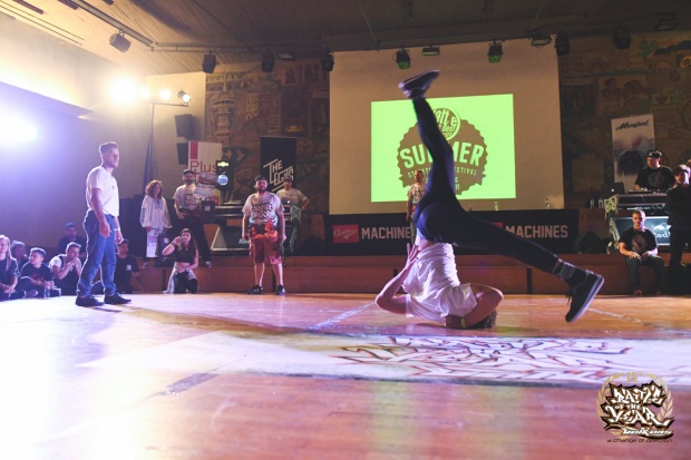 O Onel εκπροσωπεί ξανά την Ελλάδα στο Red Bull BC One-Last Chance Cypher O Onel εκπροσωπεί ξανά την Ελλάδα στο Red Bull BC One-Last Chance Cypher