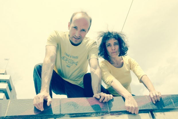 Ομάδα όχι παίζουμε - UrbanDig Project | Στάση Ομόνοια ©Marilena Stafylidou Ομάδα όχι παίζουμε - UrbanDig Project | Στάση Ομόνοια ©Marilena Stafylidou