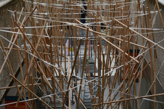 Ανδρέας Σάββα, Κάτι θα συμβεί στις στοές της Αθήνας Το Removement Athens 2017 μπάνει σε 3 στοές με εικαστικές παρεμβάσεις και performances καταξιωμένων ελλήνων καλλιτεχνών