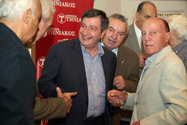 Ο δήμαρχος Αθηναίων τίμησε τους παλαίμαχους του Παναθηναϊκού