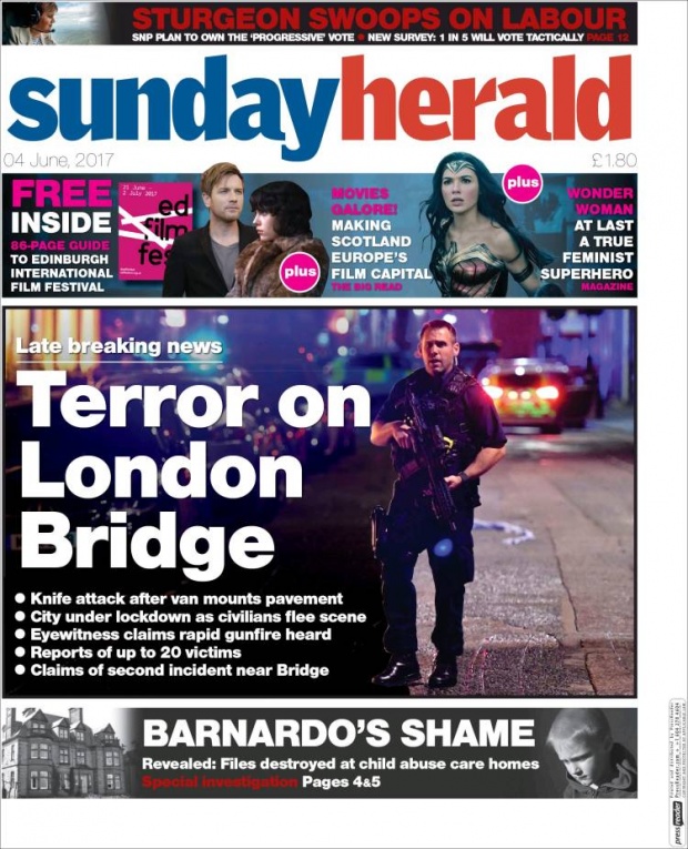 Τα πρωτοσέλιδα των βρετανικών εφημερίδων για τις τρομοκρατικές επιθέσεις στο Λονδίνο Τα πρωτοσέλιδα των βρετανικών εφημερίδων για τις τρομοκρατικές επιθέσεις στο Λονδίνο
