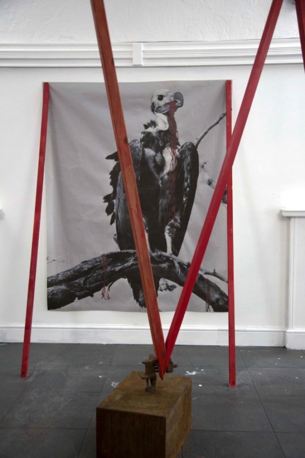 Είναι ένας άλλος κόσμος εφικτός; Οι kennardphillipps το ψάχνουν με τα αιχμηρά φωτομοντάζ τους Είναι ένας άλλος κόσμος εφικτός; Οι kennardphillipps το ψάχνουν με τα αιχμηρά φωτομοντάζ τους