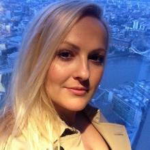 Φλώρα Πέτση