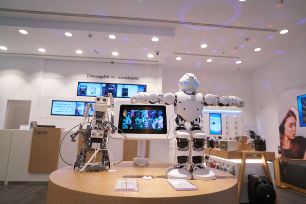 Το νέο concept store Γερμανός στο Mall είναι πιο ωραίο κι από τα gadgets του