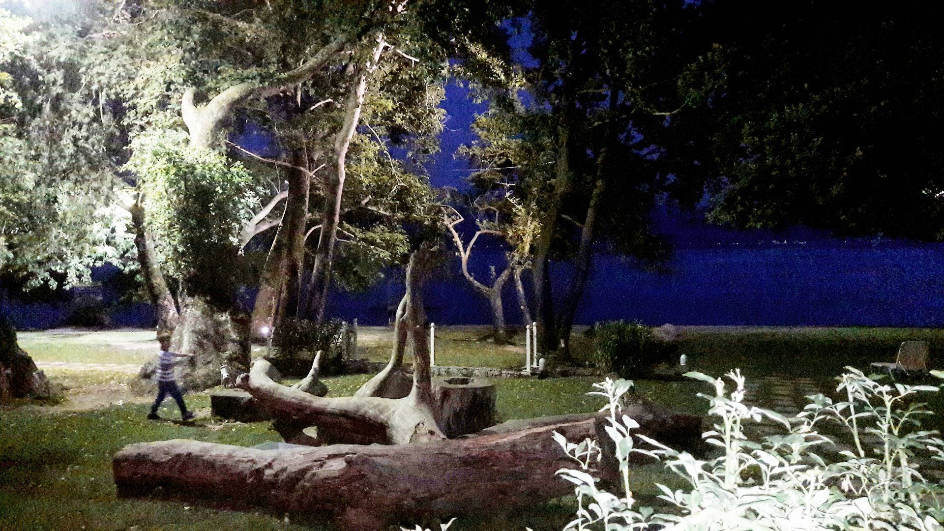 © Μαρία Τζουρμπάκη / Λίμνη Τριχωνίδα