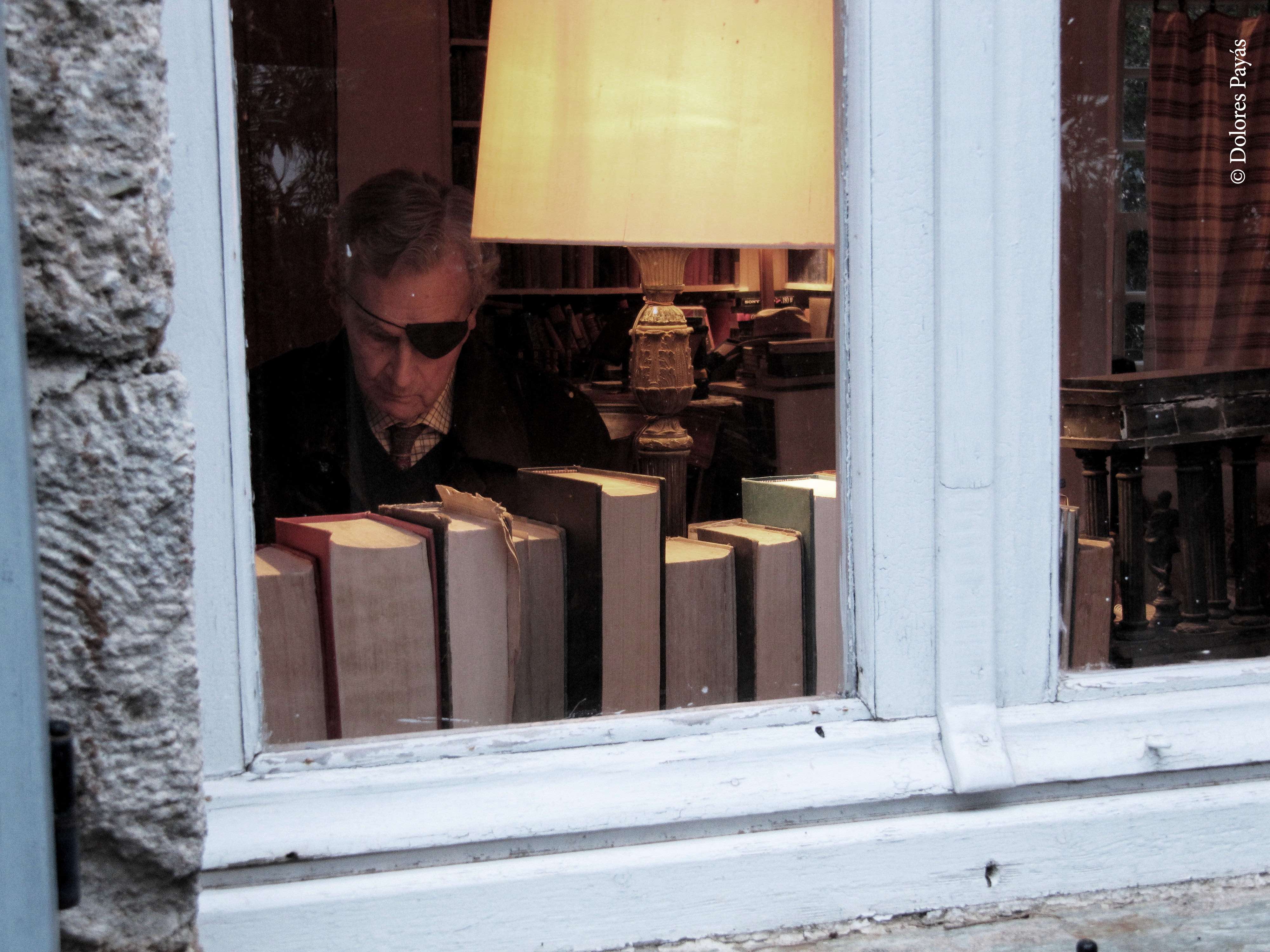 Για το «Πίνοντας με τον Πάτρικ Λη Φέρμορ» ( Key Books) της Dolores Payás