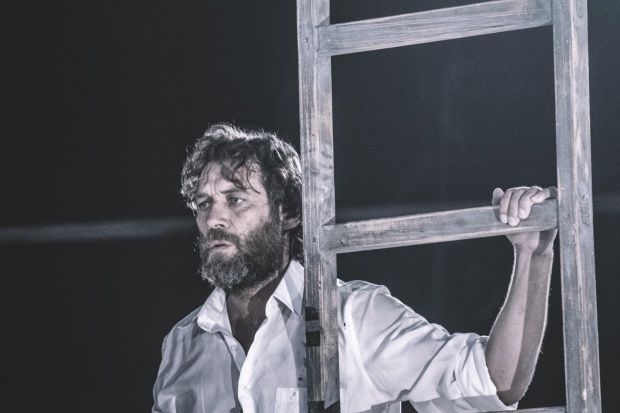 Οι «Επτά επί Θήβας» στην Επίδαυρο Οι «Επτά επί Θήβας» στην Επίδαυρο