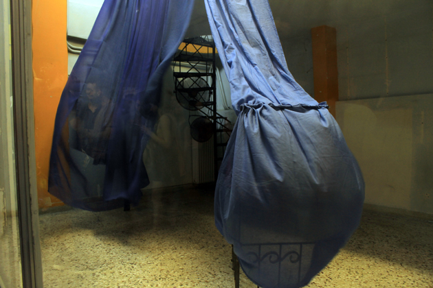 Gravity of Elevation,Hera Büyüktaşçiyan