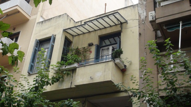 Στη γειτονιά της Νέας Κυψέλης  MONUMENTA, Νέα Κυψέλη