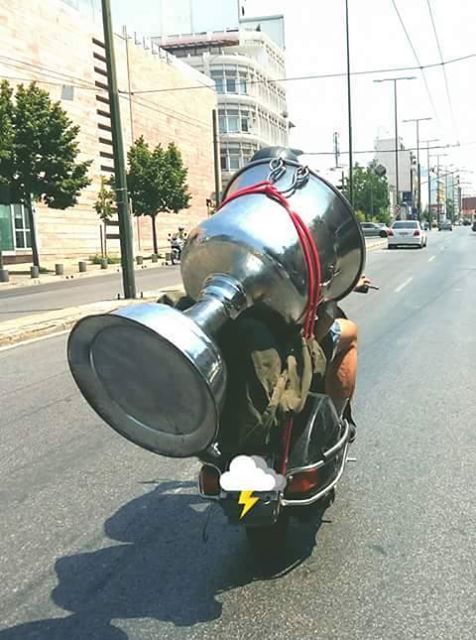 Τα YOLO της Τρίτης