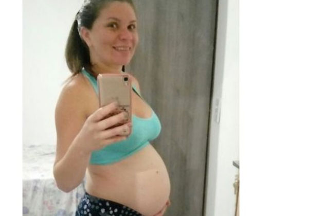 Η Κλαούντια ντος Σάντος Μέλο