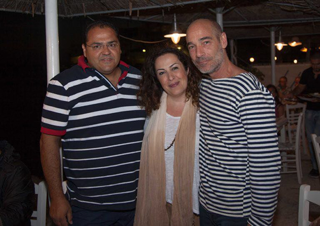 Απέραντο Γαλάζιο Απέραντο Γαλάζιο