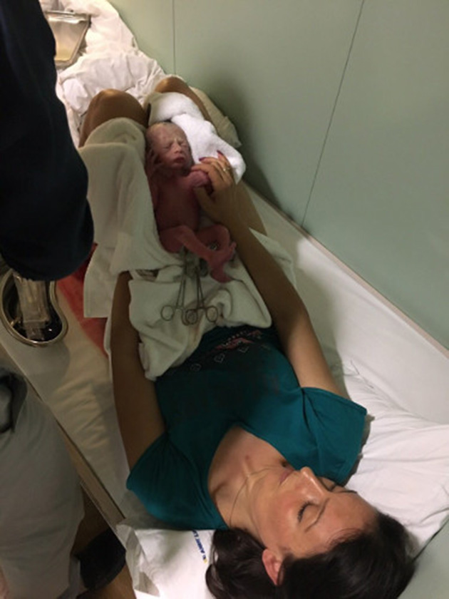 Γέννα εν πλω Γέννα εν πλω