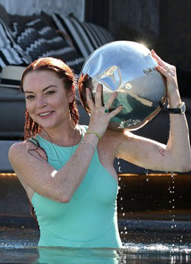 Λίντσεϊ Λόχαν Λίντσεϊ Λόχαν