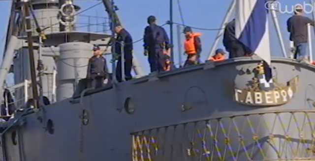 Προκειμένου να γίνουν εργασίες συντήρησης και επισκευής Προκειμένου να γίνουν εργασίες συντήρησης και επισκευής